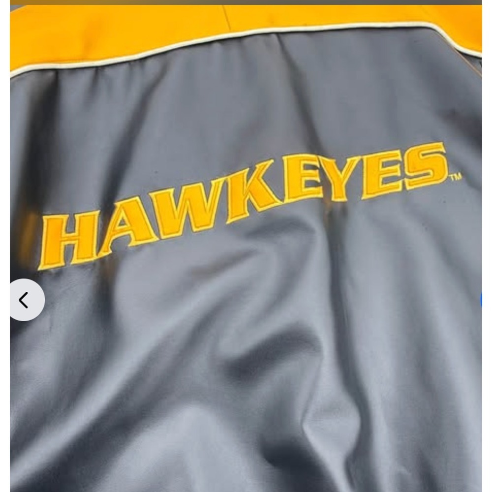 Iowa Hawkeyes Faux Leather Full Zip Jacket XXL Black Gold NCAA Licensed - Picture 6 of 8